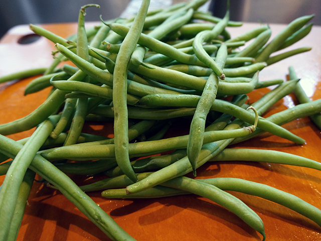 09 green beans