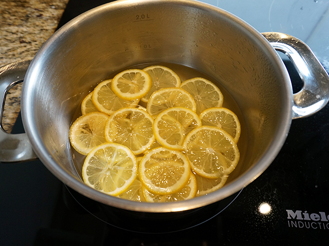 lemon in syrup
